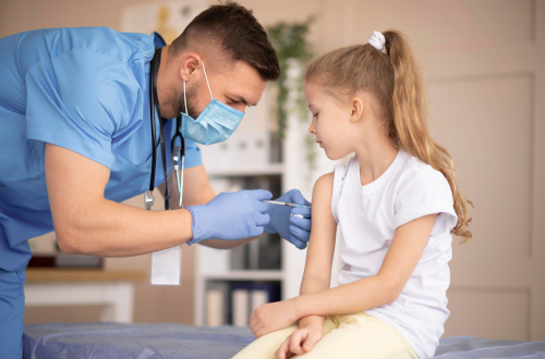 Who Can Benefit from Home Injection Services?