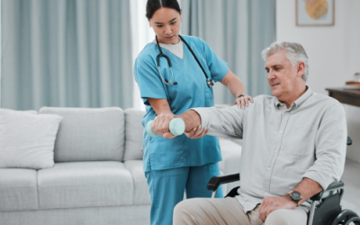 تحرّك بشكل أفضل، وعِش حياة أفضل: مزايا خدمات العلاج الطبيعي في المنزل